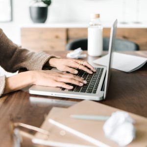 haute-stock-photography-laptop-and-chill-final-14